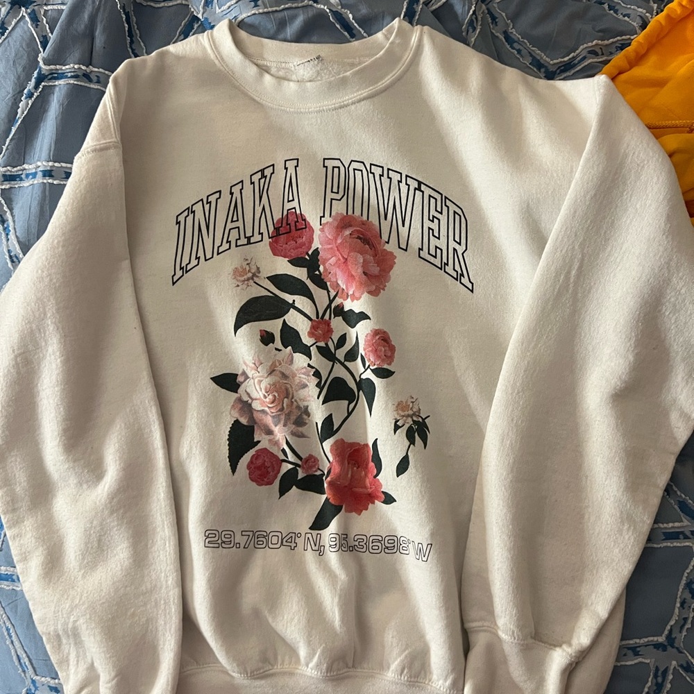 Inaka crew neck